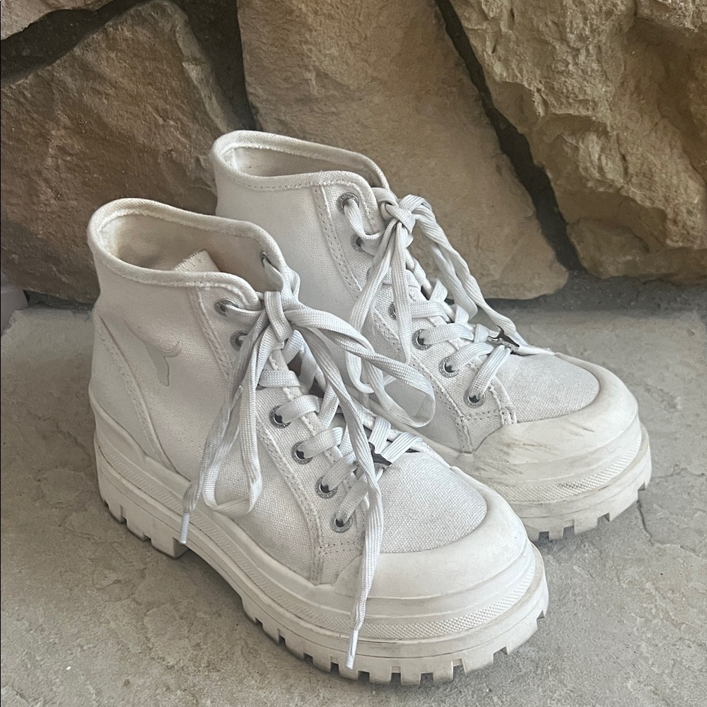WINDSORSMITH SNEAKERS